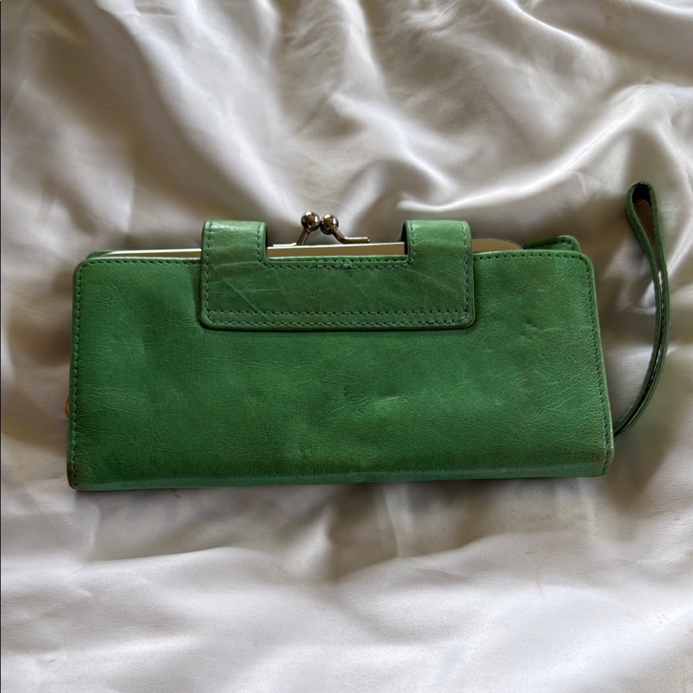 Green Leather Clutch - Picture 2 of 4